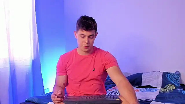 Alan hadid1 online show from September 19, 8:09 pm