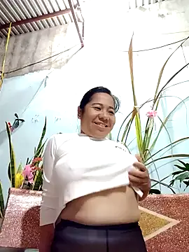 Queen 18200 online show from February 3, 2:47 am