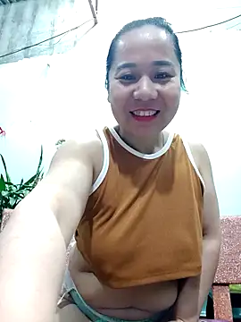 Queen 18200 online show from March 1, 2:59 am