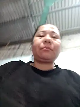 Queen 18200 online show from February 18, 11:01 pm