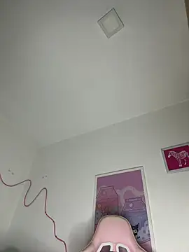 Tsuki-moon online show from March 8, 3:06 am