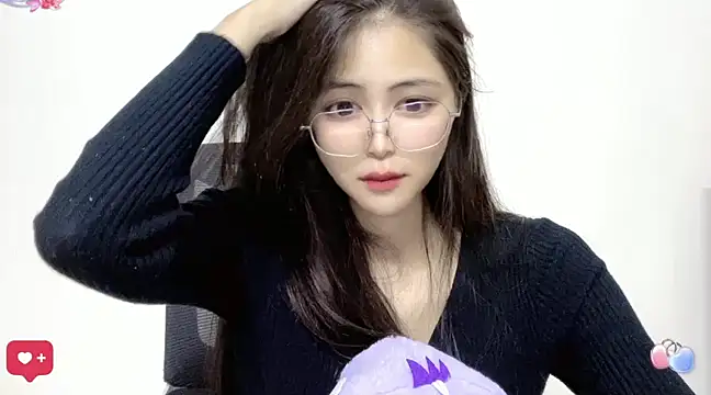 ---MIA--- online show from February 5, 3:42 pm