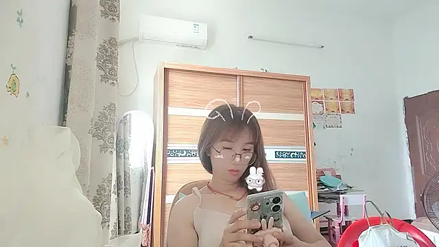 Lili 666 online show from June 29, 3:02 am