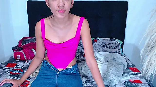 Snapshot of srta_luciana chatting on July 23, 11:52 am srta luciana online show from July 23, 11:52 am