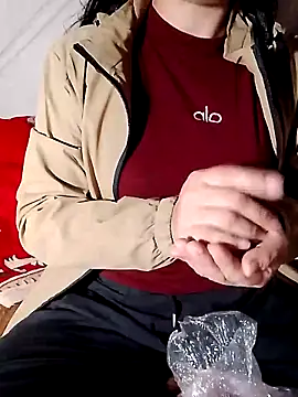 Hotpussy3ox online show from February 6, 9:45 am