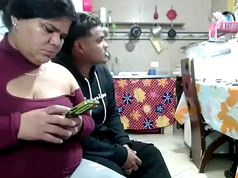 Boycuriousxxx online show from November 30, 11:42 pm