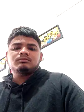 Snapshot of Boycuriousxxx chatting on May 20, 12:11 pm Boycuriousxxx online show from May 20, 12:11 pm