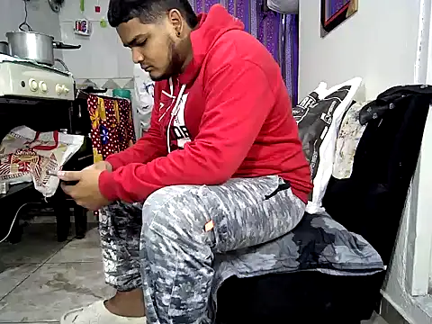 Snapshot of Boycuriousxxx chatting on June 6, 10:42 am Boycuriousxxx online show from June 6, 10:42 am
