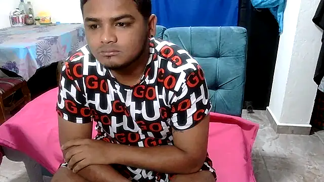 Snapshot of Boycuriousxxx chatting on June 11, 10:35 am Boycuriousxxx online show from June 11, 10:35 am
