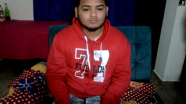 Snapshot of Boycuriousxxx chatting on July 6, 10:23 am Boycuriousxxx online show from July 6, 10:23 am