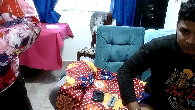Snapshot of Boycuriousxxx chatting on July 8, 10:47 pm Boycuriousxxx online show from July 8, 10:47 pm