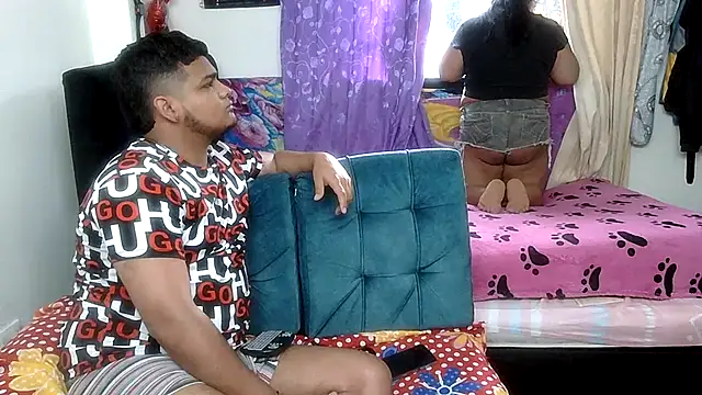 Snapshot of Boycuriousxxx chatting on July 22, 12:19 pm Boycuriousxxx online show from July 22, 12:19 pm