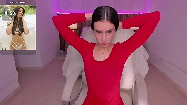 karlaa james online show from June 16, 11:02 am