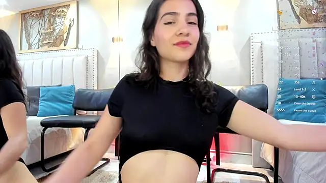 Snapshot of Miranda_doll_ chatting on June 7, 1:26 pm Miranda doll online show from June 7, 1:26 pm