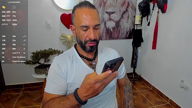 mr maik online show from February 18, 2:38 pm