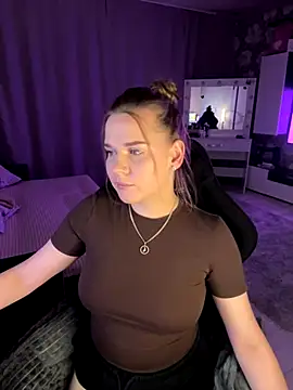 Lexi noah online show from October 1, 9:21 pm