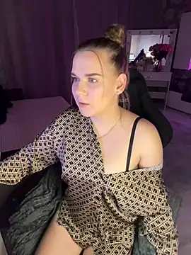 Lexi noah online show from October 12, 9:03 pm