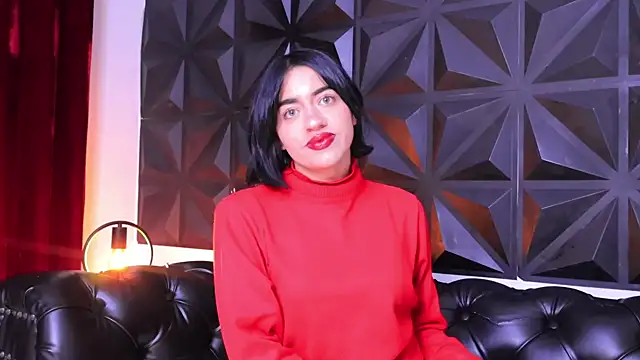 Snapshot of KasiaNoir_ chatting on February 22, 1:24 pm KasiaNoir online show from February 22, 1:24 pm