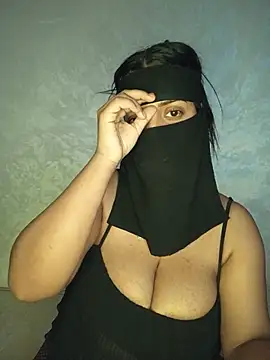 Snapshot of Narimane_maroc chatting on July 25, 1:15 am Narimane maroc online show from July 25, 1:15 am