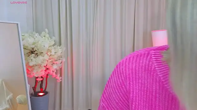 JessRosen online show from December 20, 3:24 am