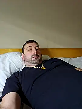 Snapshot of Mgman4365 chatting on December 28, 2:43 am Mgman4365 online show from December 28, 2:43 am