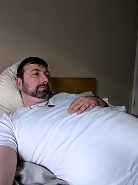 Snapshot of Mgman4365 chatting on March 9, 9:35 am Mgman4365 online show from March 9, 9:35 am