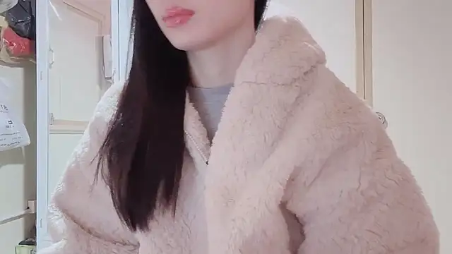 LinhChi 9x online show from November 18, 11:37 pm