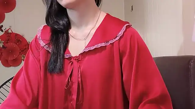 Snapshot of LinhChi_9x chatting on June 6, 1:11 am LinhChi 9x online show from June 6, 1:11 am