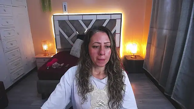 Snapshot of miss_hanna07 chatting on February 25, 12:34 pm miss hanna07 online show from February 25, 12:34 pm