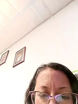 Snapshot of miss_hanna07 chatting on October 6, 4:26 pm miss hanna07 online show from October 6, 4:26 pm