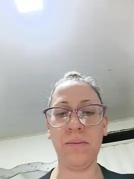 Snapshot of miss_hanna07 chatting on November 4, 3:05 am miss hanna07 online show from November 4, 3:05 am