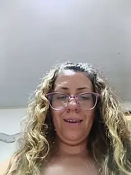 Snapshot of miss_hanna07 chatting on November 24, 9:47 pm miss hanna07 online show from November 24, 9:47 pm