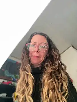 miss hanna07 online show from April 28, 7:52 pm