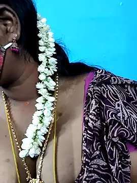 Snapshot of mayaa2u chatting on June 6, 5:39 pm mayaa2u online show from June 6, 5:39 pm