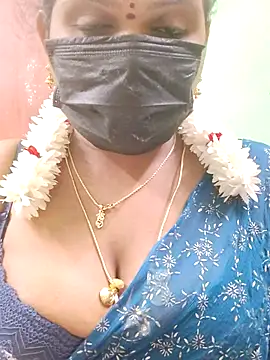 Snapshot of malliga98 chatting on November 14, 5:44 pm malliga98 online show from November 14, 5:44 pm