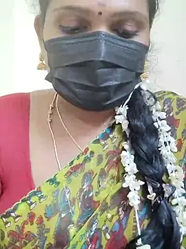 Snapshot of malliga98 chatting on November 16, 6:35 pm malliga98 online show from November 16, 6:35 pm