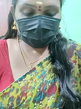 Snapshot of malliga98 chatting on November 20, 6:18 pm malliga98 online show from November 20, 6:18 pm