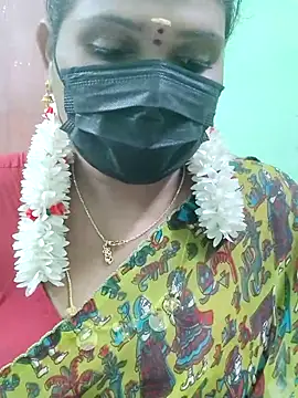 Snapshot of malliga98 chatting on November 26, 7:15 pm malliga98 online show from November 26, 7:15 pm