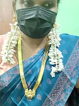 Snapshot of malliga98 chatting on November 27, 7:16 pm malliga98 online show from November 27, 7:16 pm