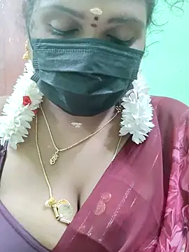 Snapshot of malliga98 chatting on November 28, 6:43 pm malliga98 online show from November 28, 6:43 pm