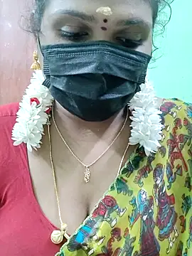 Snapshot of malliga98 chatting on December 1, 6:02 pm malliga98 online show from December 1, 6:02 pm