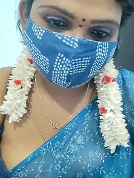 Snapshot of malliga98 chatting on December 14, 8:02 pm malliga98 online show from December 14, 8:02 pm