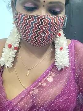 Snapshot of malliga98 chatting on December 17, 9:10 pm malliga98 online show from December 17, 9:10 pm