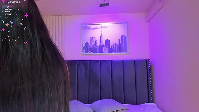Snapshot of diosa_cristal chatting on July 7, 4:15 am diosa cristal online show from July 7, 4:15 am