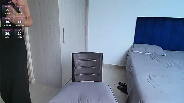 pansuggarofficial online show from March 14, 2:41 pm