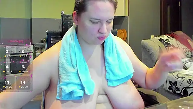 1lindsey1 online show from October 6, 5:54 pm