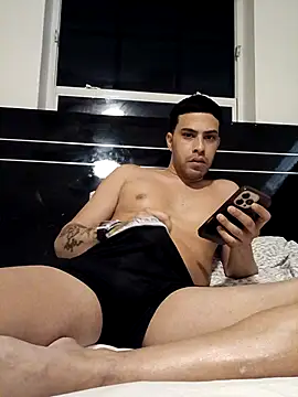 Snapshot of J0suA chatting on March 15, 10:49 pm J0suA online show from March 15, 10:49 pm