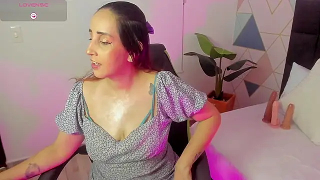 Snapshot of jadde13_ chatting on September 29, 8:35 pm jadde13 online show from September 29, 8:35 pm