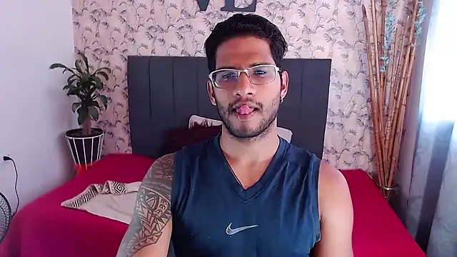 sweet-blowork online show from December 5, 6:22 pm