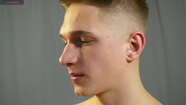 dustyn fox online show from January 18, 6:10 pm